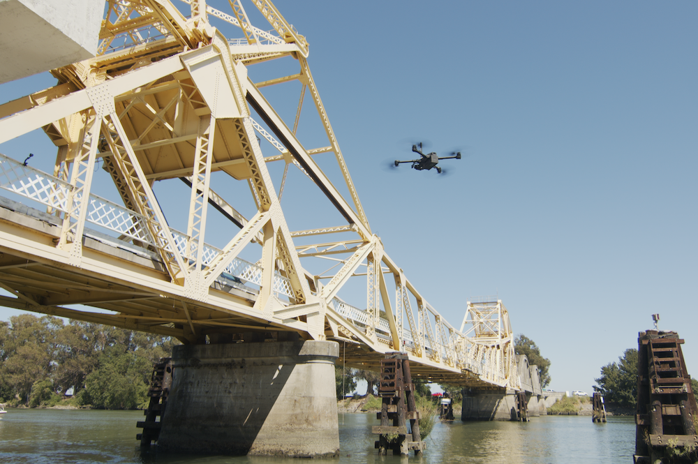 Skydio’s drones are fully automated and come equipped with six fisheye navigation cameras. 